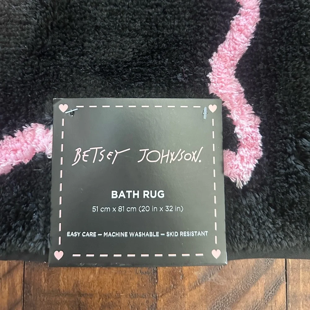 Betsey Johnson Black Pumpkin Cherries Halloween Bath Rug 20 x 32 NEW